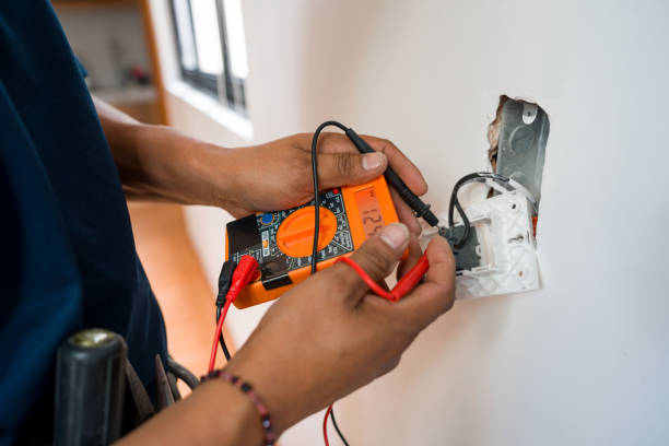 Best Affordable Electrician  in Peosta, IA